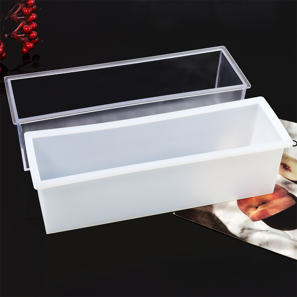 Caja de plástico transparente  - Soap Making Books reseña y precio